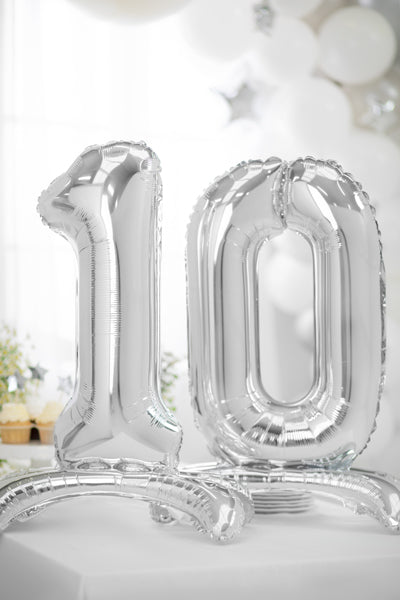 Stojący balon foliowy Cyfra 70cm, srebrny, różne warianty (0-9)