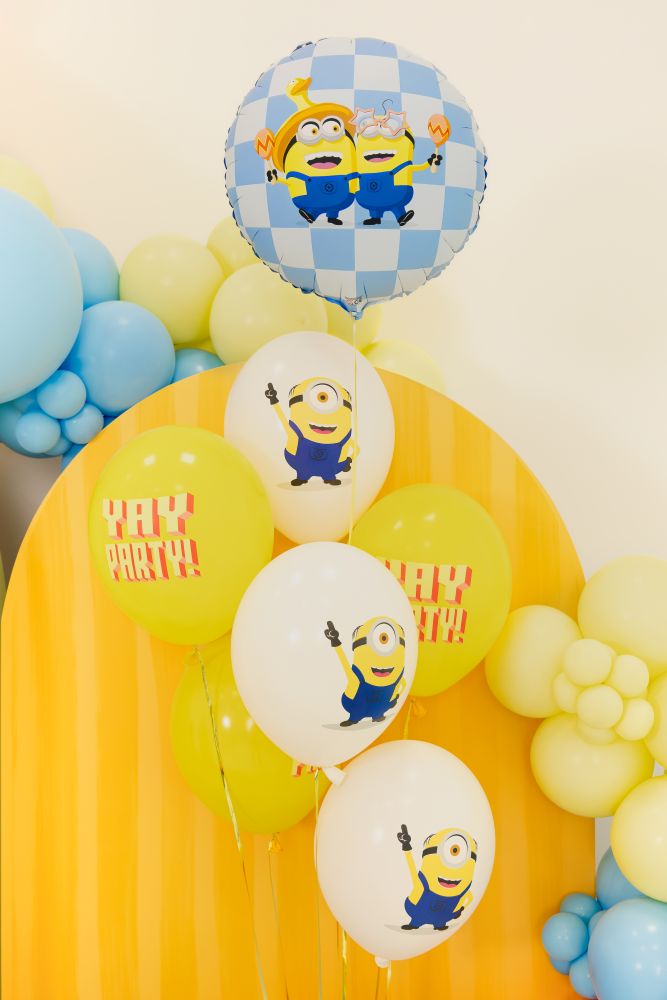 Balon foliowy pastylka Z HELEM Minionki, 35 cm