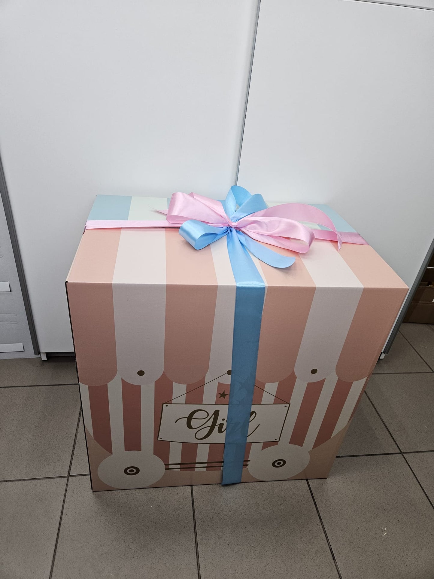 Przesyłka balonowa "Słonik różowy"